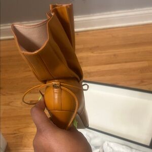 Gucci Camel Leather Ankle Booties